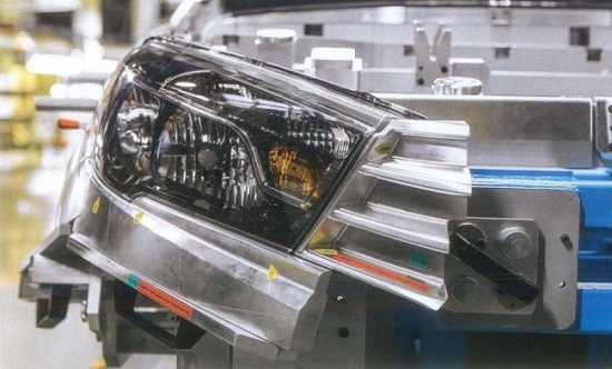 Первые фото оптики Lada Vesta