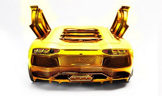 Lamborghini из золота и платины выставлен на продажу в ОАЭ