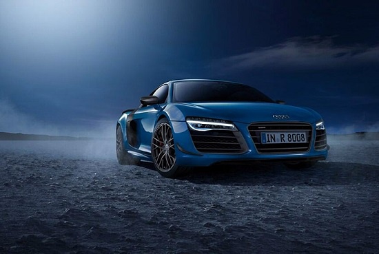 Audi представила свою серийную модель с лазерными фарами