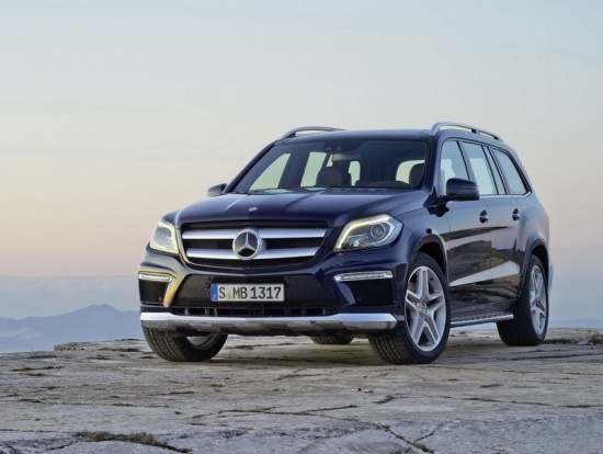 Новый Mercedes GL будет стоить от 72,4 тысяч евро