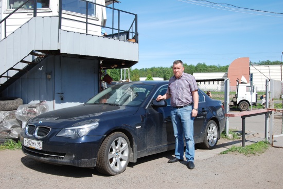 Нынешний владелец BMW 530 xi – директор одного из петербургских автоцентров