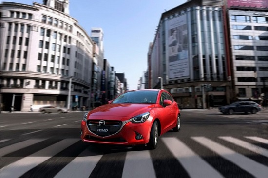 Новое поколение Mazda2 рассекретили