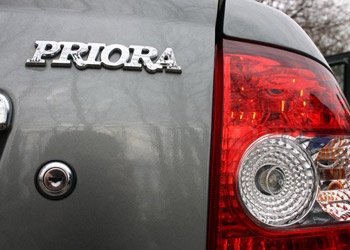 Lada Priora получила фирменную магнитолу