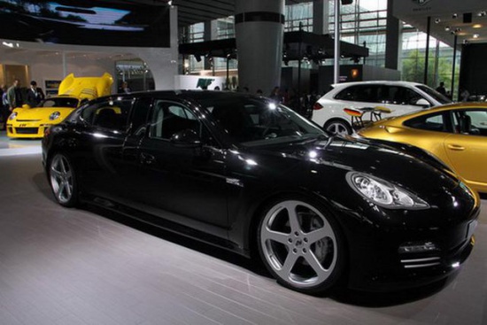 Porsche Panamera стал лимузином размера XL