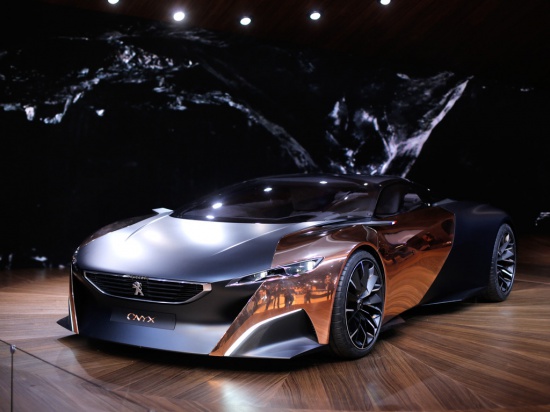 Peugeot Onyx - один из самых красивых суперкаров автосалона в Париже