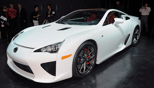 Lexus показал в Токио самое дорогое