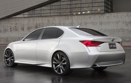 Новое поколение Lexus GS – показан прототип