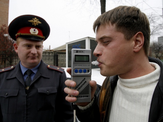 Медведев поддержал уголовное наказание за пьяное вождение