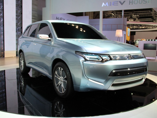 Россия получит новый внедорожник от Mitsubishi первой