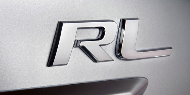 Acura RL наконец-то с V8