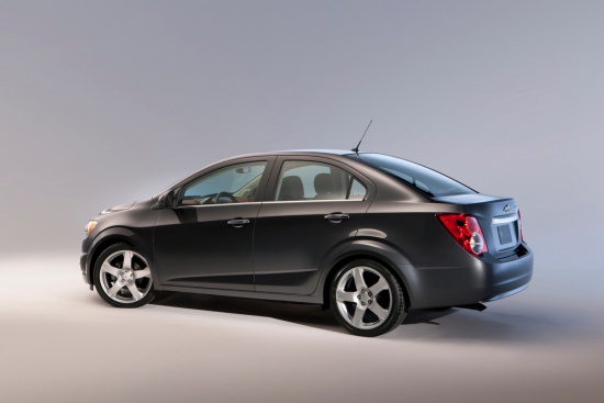 Новый седан Chevrolet Aveo - от 444 тысяч рублей