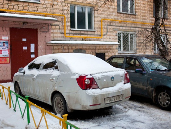 В каждом московском дворе появятся по 30 парковочных мест