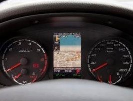 АвтоВАЗ показал Калину и Приору с ГЛОНАСС-навигацией