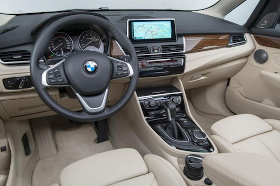 BMW 2-Series Active Tourer представлен официально