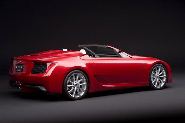 LF-A Roadster ослепляет красотой нетронутого совершенства