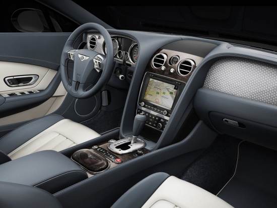 Bentley показал новый Continental с двигателем V8