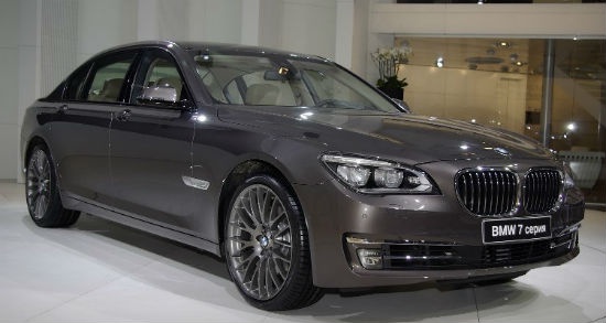 Новый BMW 740LI XDRIVE. 3 950 000 рублей