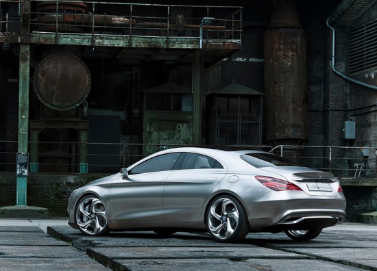 Mercedes-Benz готовит доступное четырехдверное купе