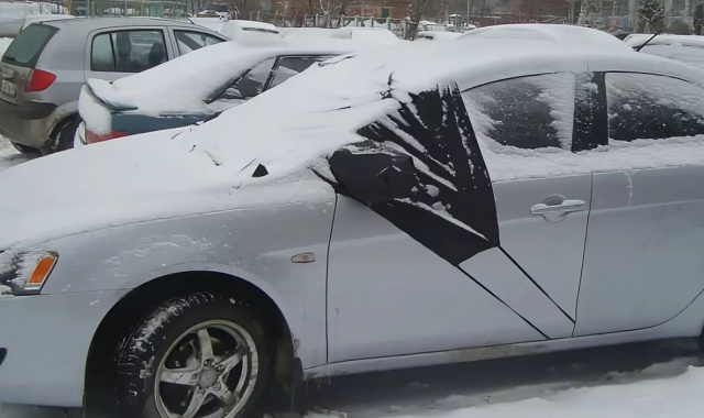 Защита авто от снега. Что должно быть в авто в снегопад?
