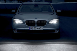 Новые BMW 7-series оснастят инновационной оптикой 