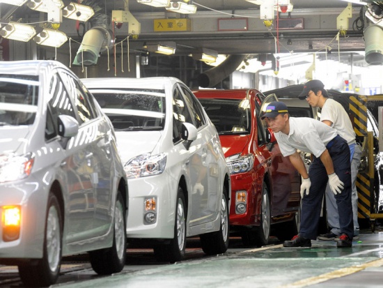 Продажи авто в Японии упали на 37%