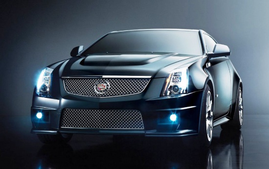 4. "Спортивное купе" – Cadillac CTS-V. Стоимость в США – около 60 тыс. долларов.