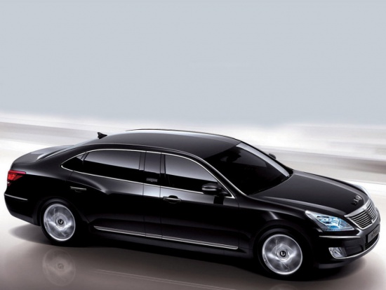 10. "Самое перспективное авто" – Hyundai Equus, представительский седан. Стоимость в США – около 60 тыс. долларов.
