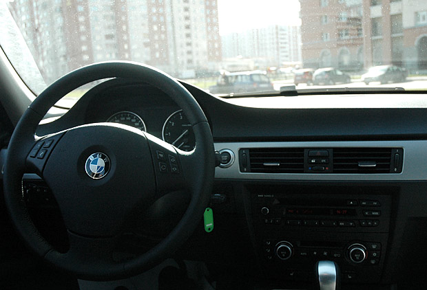 BMW 3 серии 2008 года - фото 4