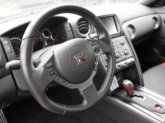 Обновленный Nissan GT-R - старт прием заказов