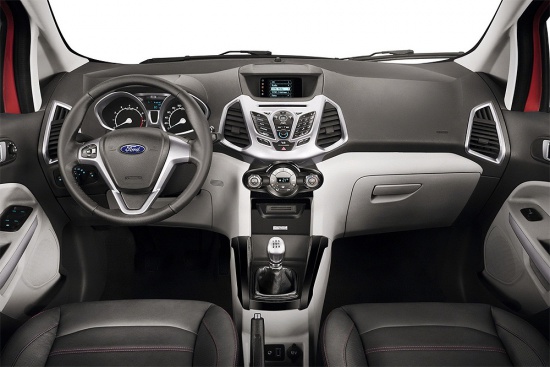 Ford запускает компактный кроссовер EcoSport в серийное производство