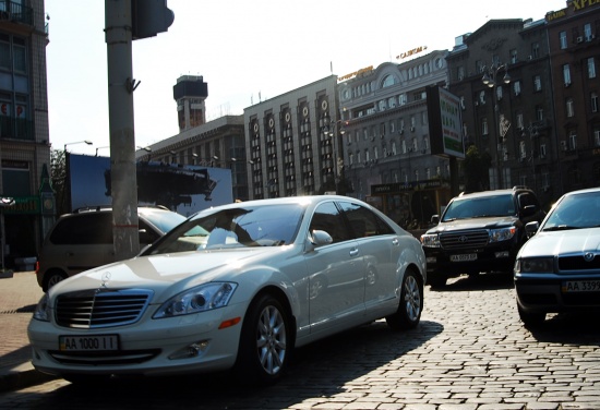 Излюбленная автомобильная марка киевлян - Mercedes-Benz, чаще всего в версии AMG. Соревнуются с Москвой во всем?
