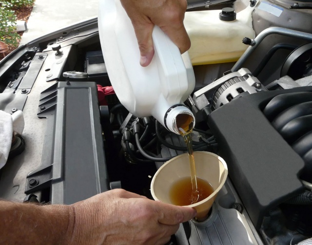 Поводы для более частой замены масла в автомобиле.