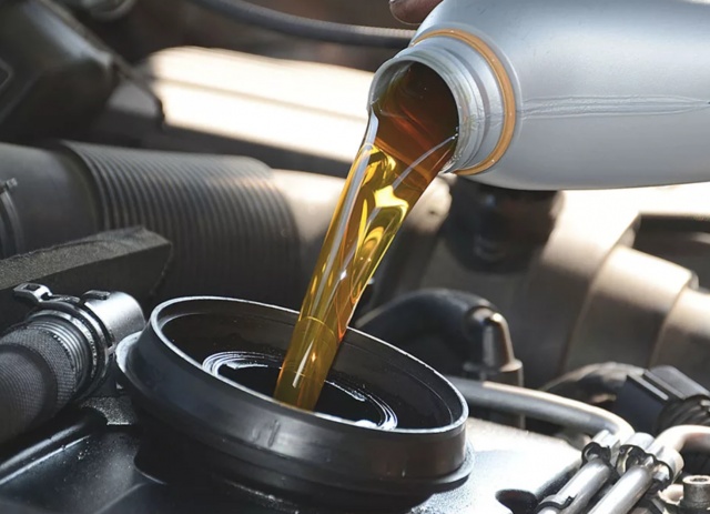 Поводы для более частой замены масла в автомобиле.