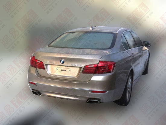 Первые изображения BMW 5-Series пришли из Китая