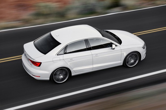 Audi официально представила в Россиии седан А3