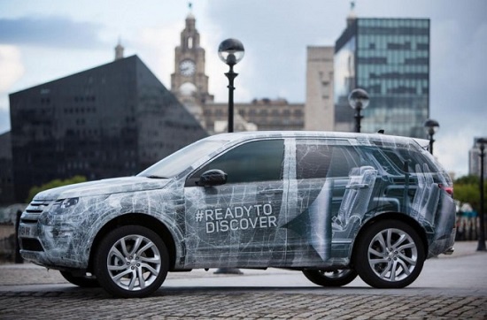 Land Rover намекнул на новый Discovery Sport