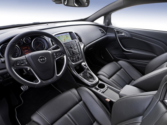 Новый Opel Astra OPC - от 1 150 000 рублей