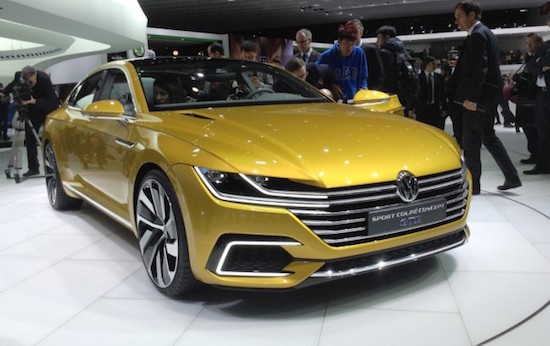 Volkswagen представил концепт купеобразного седана