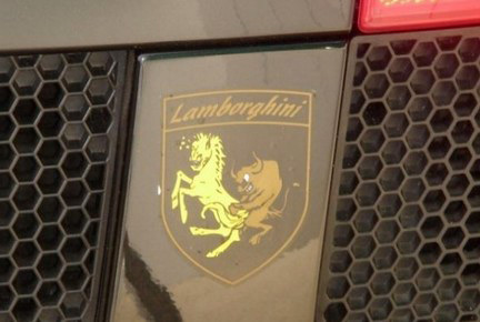 Кто кого – Ferrari или Lamborghini?