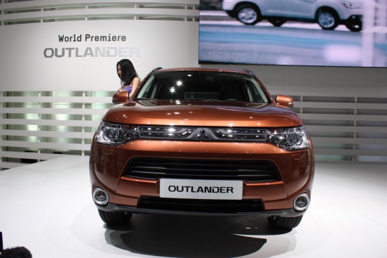 Третье поколение Mitsubishi Outlander - премьера в Женеве
