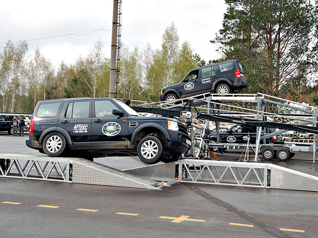 Land Rover: 60 лет за плечами