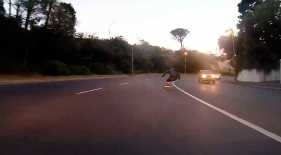 Южноафриканского скейтбордиста могут оштрафовать за превышение скорости
