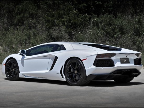 Lamborghini Aventador получил 1200 л.с от ателье Underground Racing