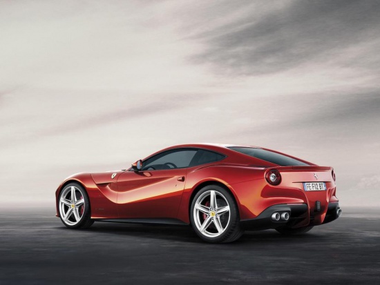 Стали известны европейские цены на новый Ferrari F12Berlinetta