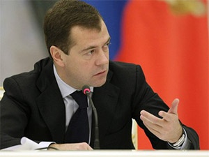 Медведев раскритиковал законопроект о передаче техосмотра частникам