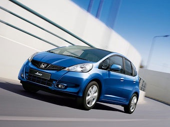 Объявлены российские цены на обновленный Honda Jazz