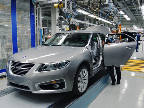 Saab продал свой завод, чтобы выжить