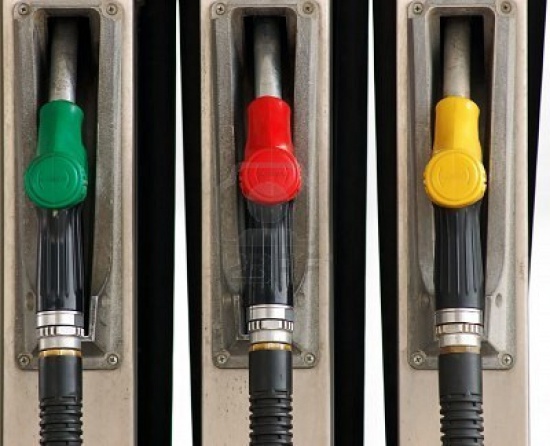С начала года цены на бензин снизились на 0,6%