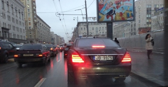 В ГИБДД Москвы вплотную занялись автомобилями с прибалтийскими номерами