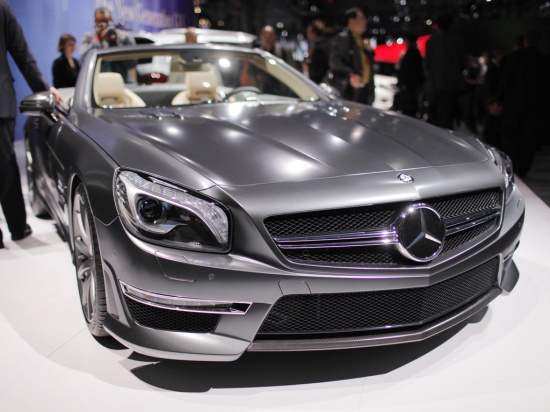 Mercedes делает ставку на дорогие внедорожники